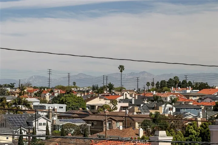 1912 Belmont Lane A, Redondo Beach, California 90278