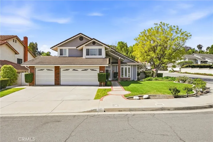 282 N Willow Springs, Orange, California 92869