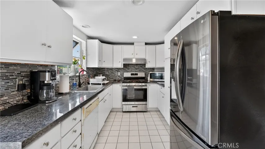 11062 Bixler Circle, Garden Grove, California 92840