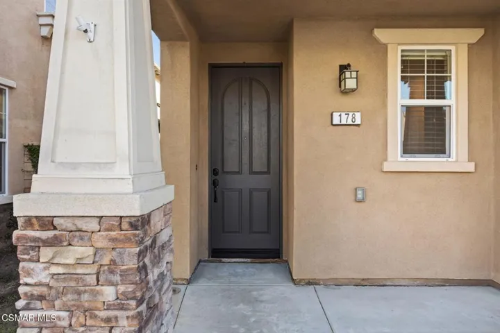 Charming Entry