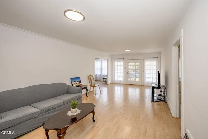 031__zuw7546_7_8_302