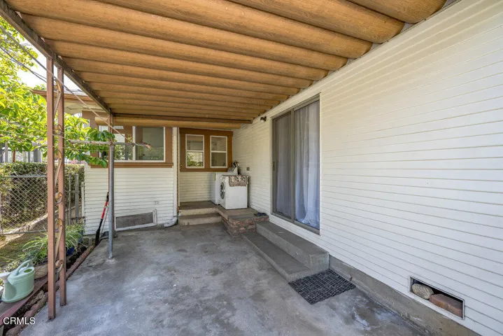 008__zuw7570_1_2_296