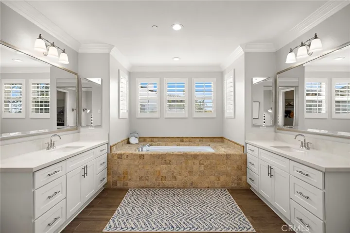 33 Christopher Street, Ladera Ranch, California 92694