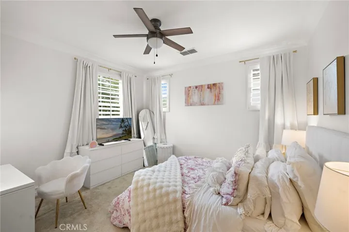 33 Christopher Street, Ladera Ranch, California 92694