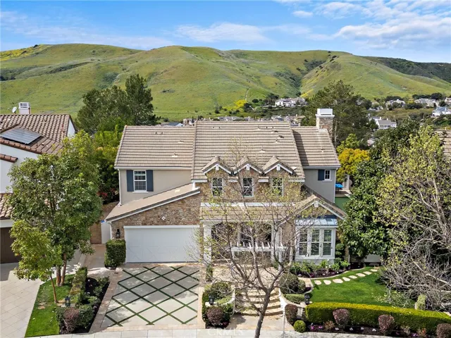 33 Christopher Street, Ladera Ranch, California 92694