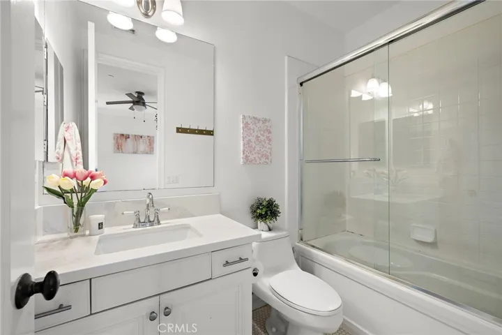 33 Christopher Street, Ladera Ranch, California 92694