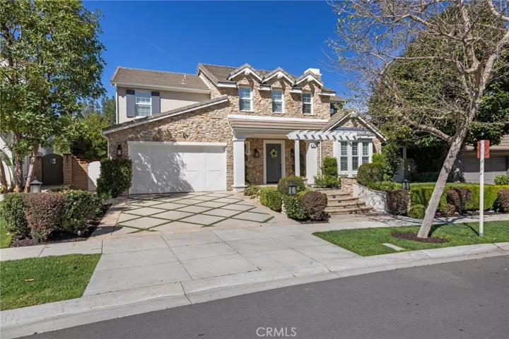 33 Christopher Street, Ladera Ranch, California 92694