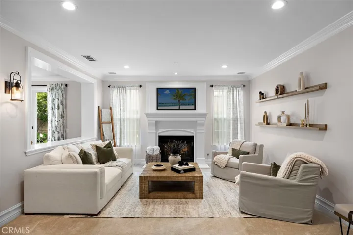 33 Christopher Street, Ladera Ranch, California 92694