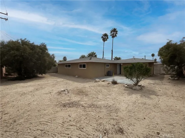 386 W Sunview, Palm Springs, California 92262