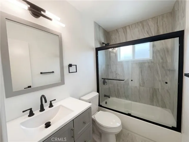 386 W Sunview, Palm Springs, California 92262