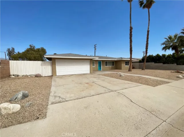 386 W Sunview, Palm Springs, California 92262