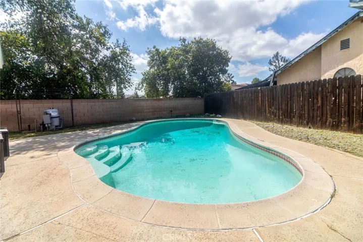 13981 Elmwood Court, Moreno Valley, California 92553