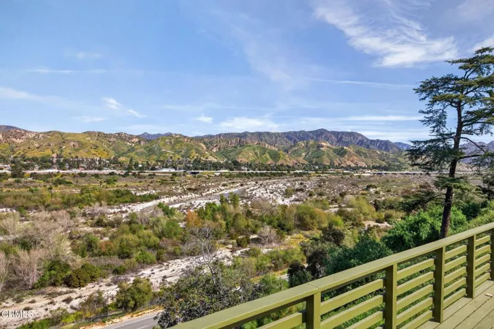 34-web-or-mls-Upmarket Media-10755Whe100