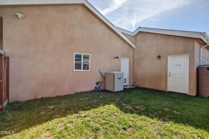 27-web-or-mls-Upmarket Media-10755Whe080