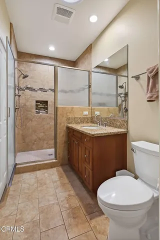 18-web-or-mls-Upmarket Media-10755Whe052