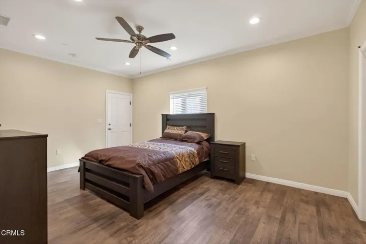21-web-or-mls-Upmarket Media-10755Whe061
