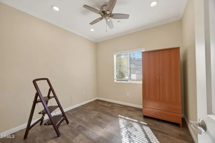 17-web-or-mls-Upmarket Media-10755Whe049
