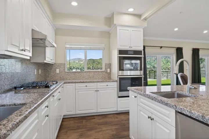 14-web-or-mls-Upmarket Media-10755Whe041