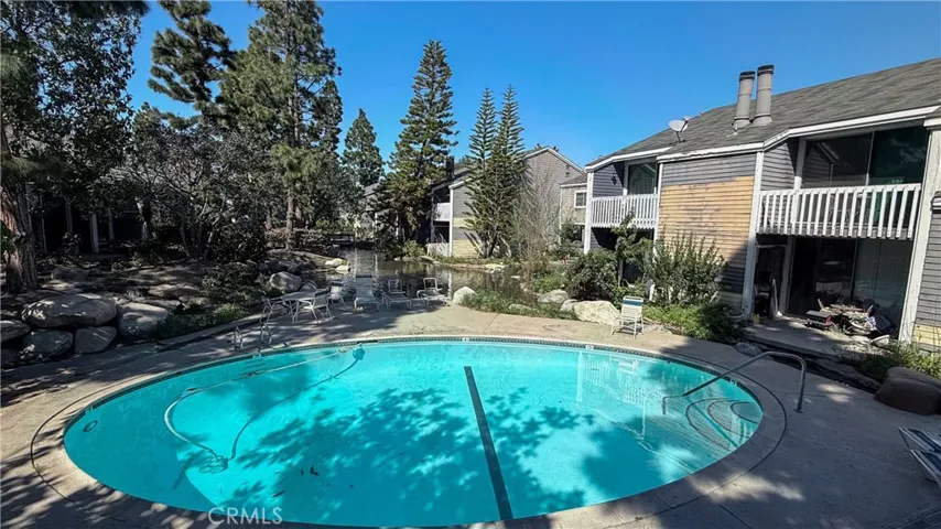 Pool 2