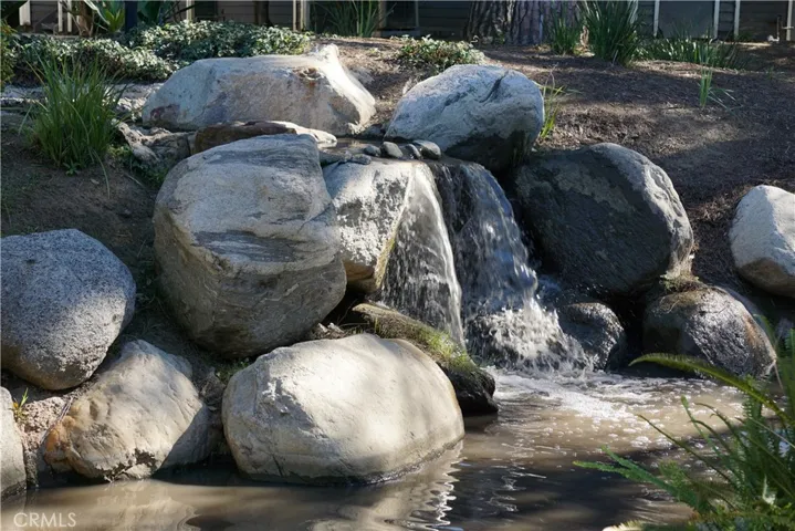 Patio Creek 3