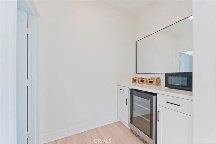 Dry Bar near Bonus Room