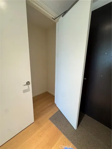 877 Francisco Street 1606, Los Angeles, California 90017