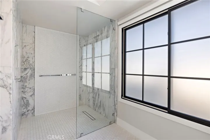 Nice, big open shower