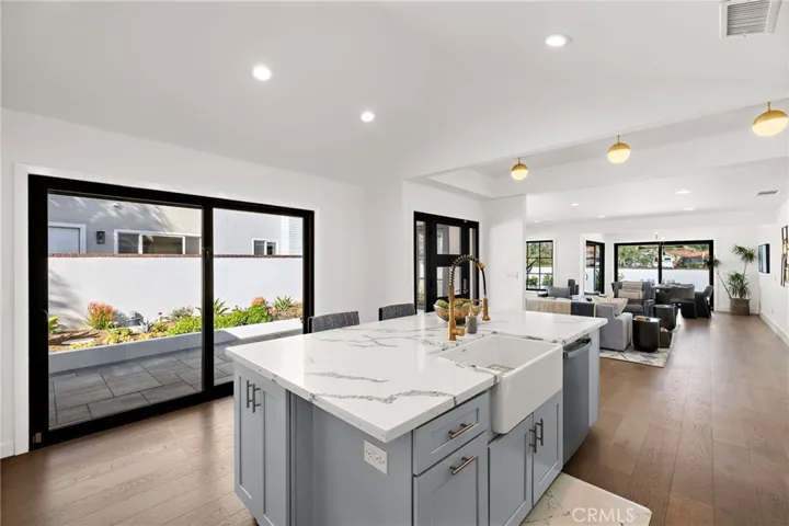 Kitchen island great for servicing from or enjoying a meal at.