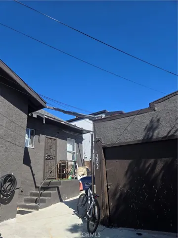 3202 Ganahl 1, Los Angeles, California 90063