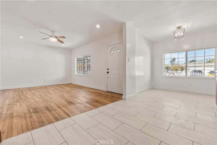 Kitchen/Living room/Dining