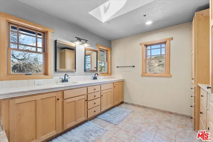 28200 Pine Canyon Road, Lake Hughes, California 93532