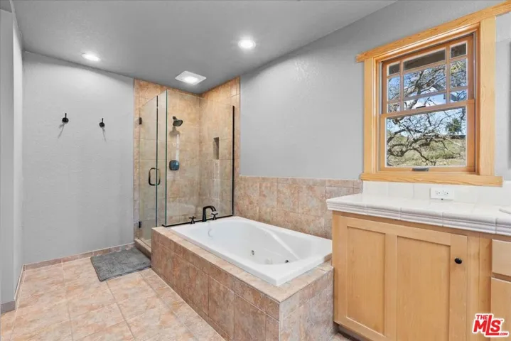 28200 Pine Canyon Road, Lake Hughes, California 93532