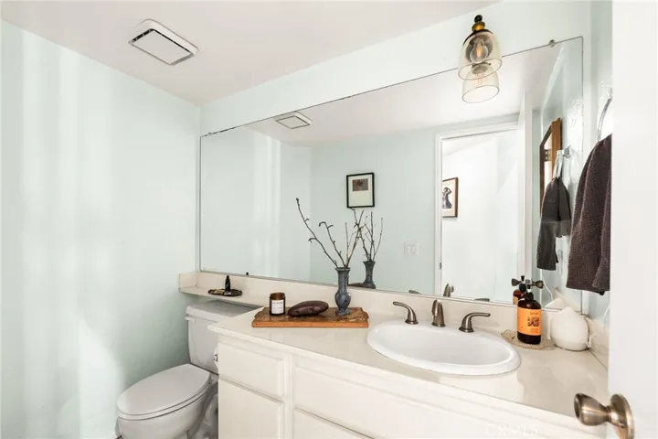 Main level powder room