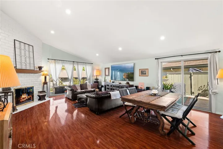 Amazing living area, w/ views of foothills & golf course