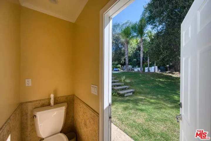 Outside powder room