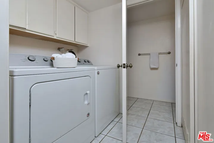 10341 Canoga Avenue 3, Chatsworth, California 91311