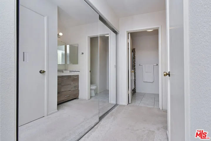 10341 Canoga Avenue 3, Chatsworth, California 91311