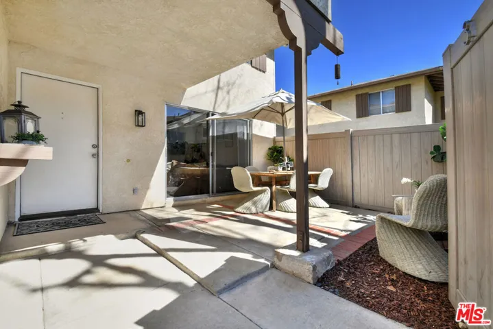 10341 Canoga Avenue 3, Chatsworth, California 91311