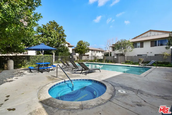 10341 Canoga Avenue 3, Chatsworth, California 91311