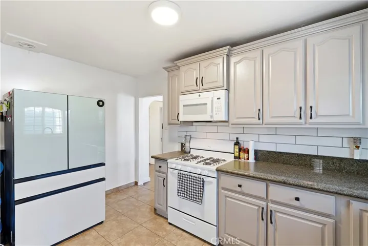 2652 109th, Lynwood, California 90262