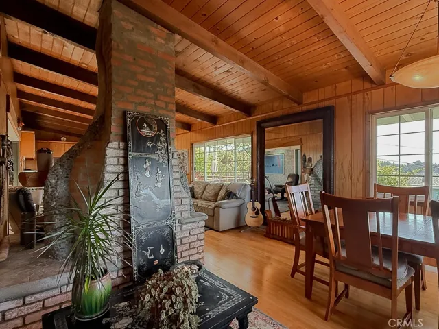 Large mirror on the wall to the right stays with the house