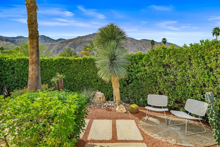 Unit A Private Outdoor Space