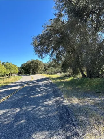Red Mountain Road in front of parcels.