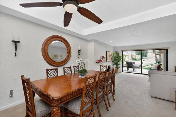 20_72795_Grass_Ct_Palm_Desert_Ca-Dining_