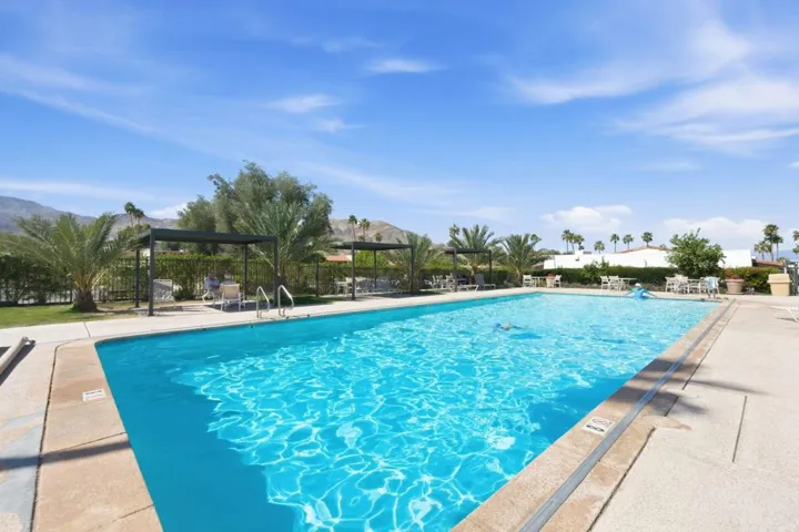 10_72795_Grass_Ct_Palm_Desert_Ca-Exterio