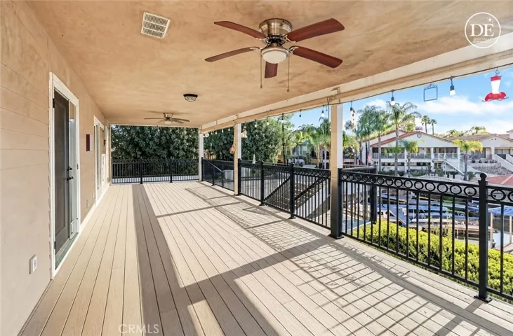 Virtual Photo_ Lower Deck
