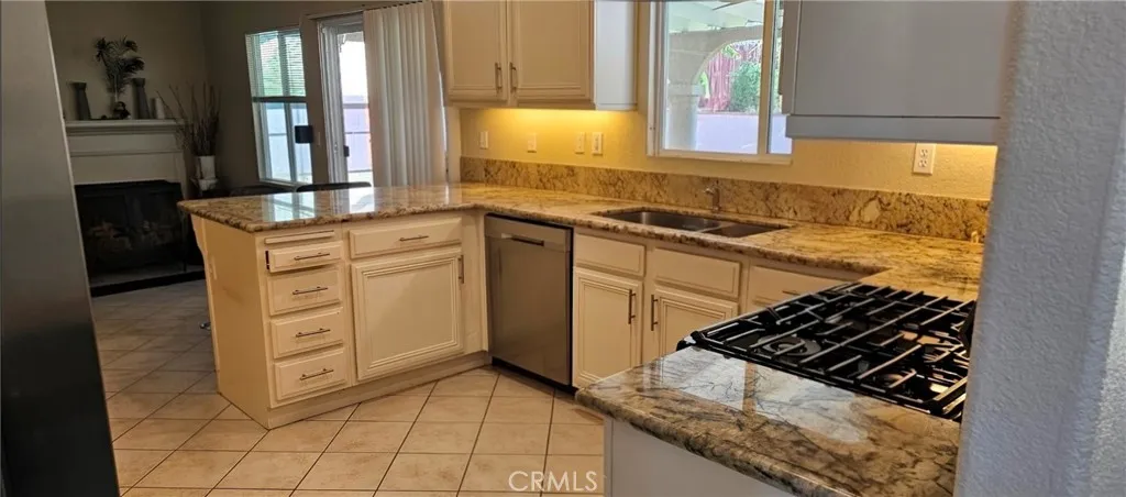 1650 Ravenswood Road, Beaumont, California 92223