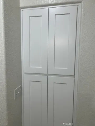 Storage Cabinet in BA