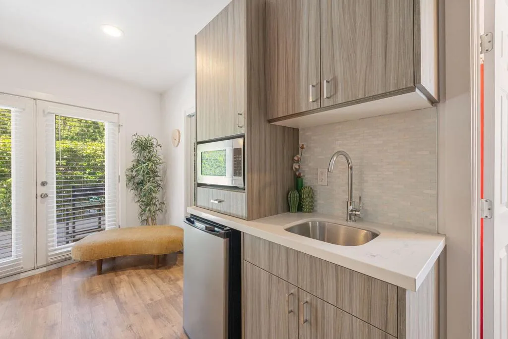 33-web-or-mls-8M4A9422