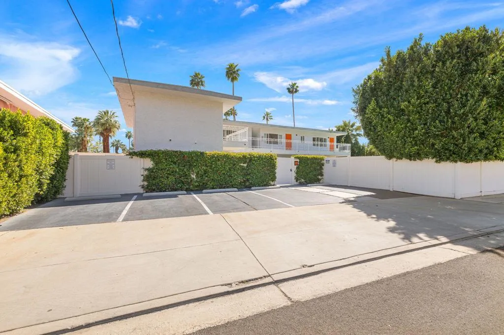 43-web-or-mls-8M4A9376